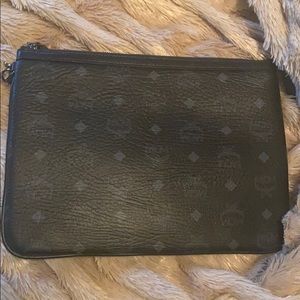 Mcm pouch